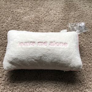Bath & Body Works “leave me alone” Bath Pillow!